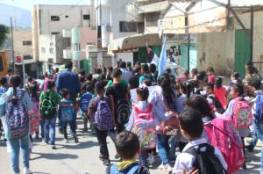 مسيرة طلابية في مخيم الفارعة دعما للرئيس عباس