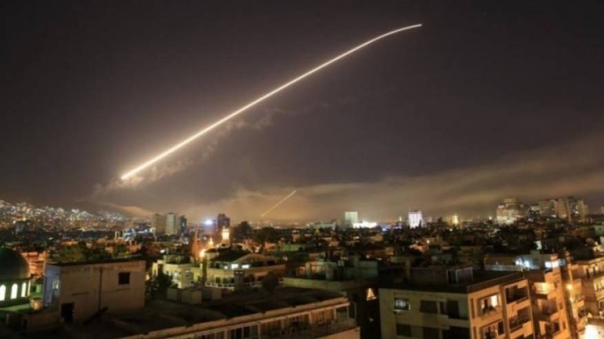 الدفاعات السورية تتصدى لأهداف معادية جنوب البلاد