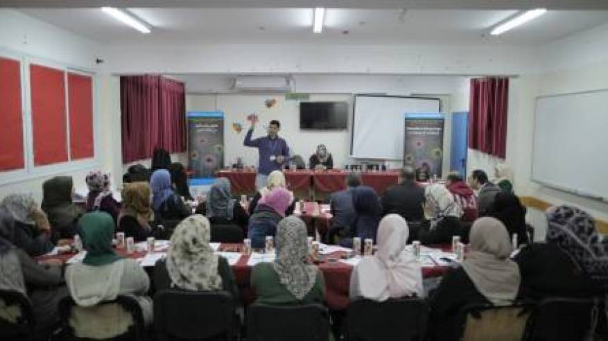 برنامج التعليم في الأونروا في غزة يعقد جلسات توعية لتعزيز تواصل أولياء أمور الطلبة مع المدارس في أوقات الطوارئ