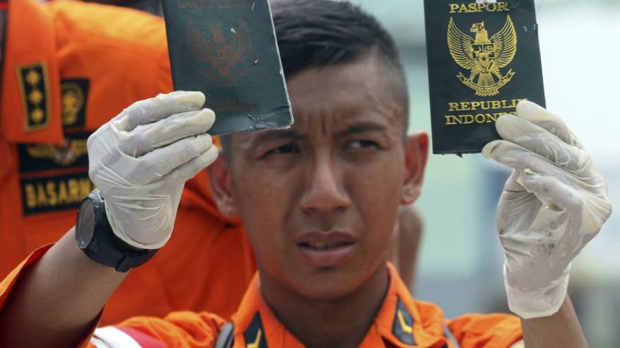 الكشف عن مفاجأة بشأن الطائرة الإندونيسية المنكوبة