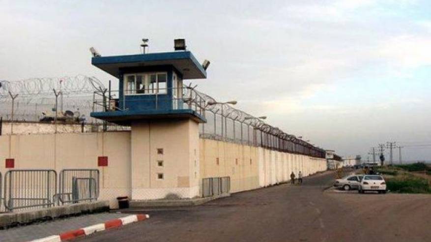 تقرير لدائرة شؤون المفاوضات: الأسرى في سجون الاحتلال.. بين تهديد 
