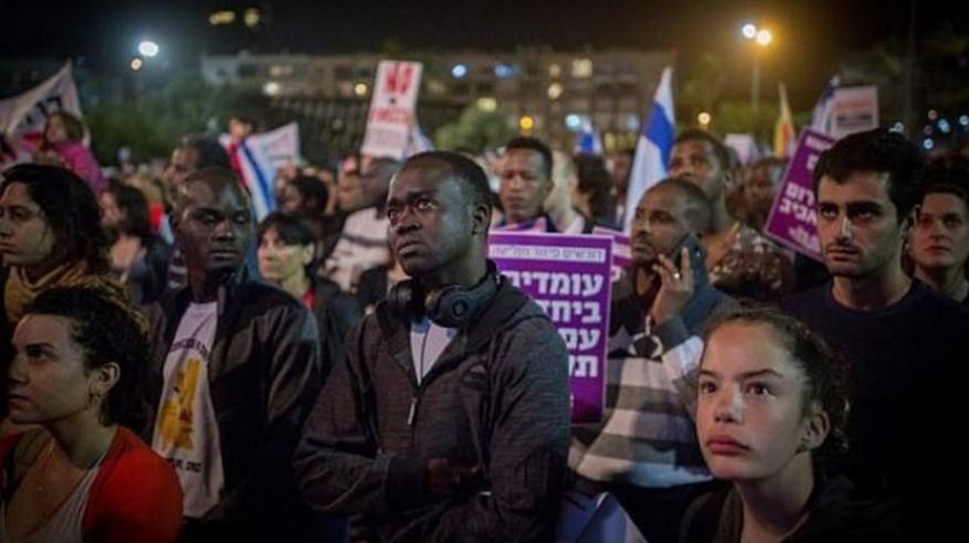 تواصل التظاهرات في إسرائيل احتجاجا على مقتل شاب من أصول أثيوبية بنيران الشرطة