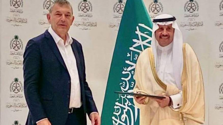 المملكة العربية السعودية تعلن عن تقديم تبرع بمبلغ 2 مليون دولار للأونروا دعما للاجئي فلسطين
