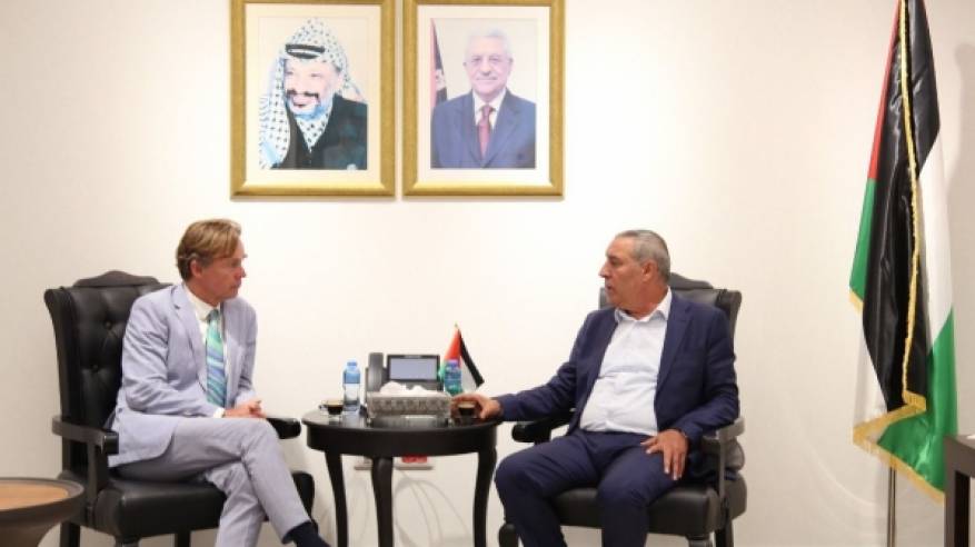 الشيخ يطلع ممثل الاتحاد الأوروبي على مجمل التطورات الفلسطينية
