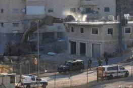الطيرة بأراضي الـ48: الجرافات الإسرائيلية تهدم قاعة أفراح واندلاع مواجهات مع الأهالي