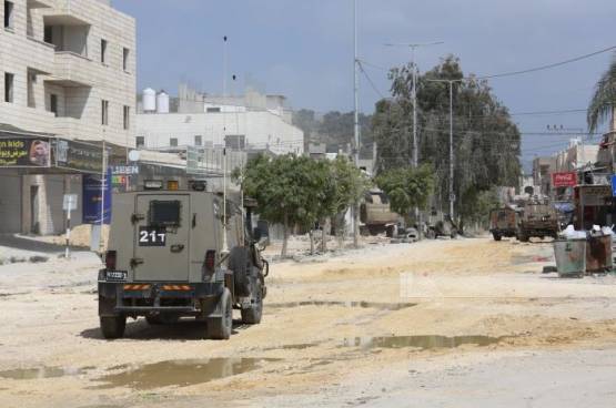 يواصل حصاره لليوم الثاني: الاحتلال يصيب 11 مواطنا ويعتقل آخرين ويفجر 3 منازل في مخيم نور شمس