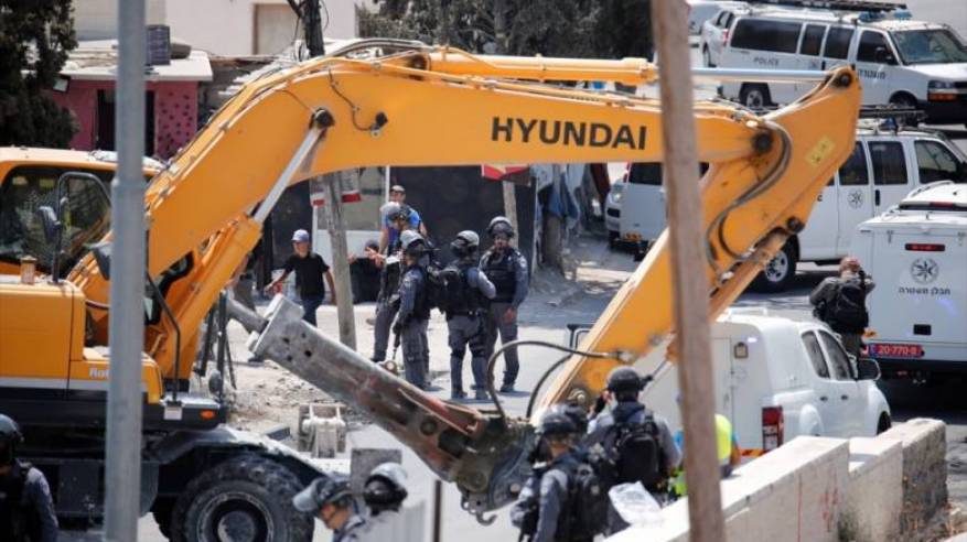القدس:اعتداء على مواطنين خلال هدم الاحتلال منشأة في سلوان