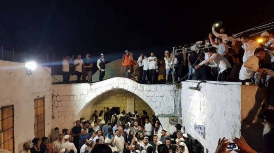 آلاف المستوطنين يقتحمون "مقام يوسف" شرق نابلس برفقة وزير اسكان الاحتلال