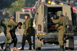 قوات الاحتلال تعتقل ثلاثة شبان من الدهيشة جنوب بيت لحم