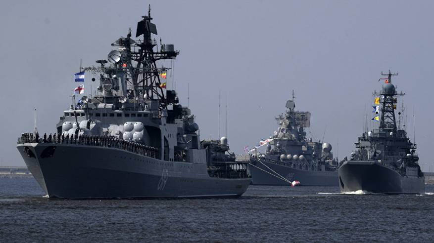البحرية الأمريكية تبدي استعدادها مساعدة روسيا في البحث عن مكان سقوط "ايل-20"