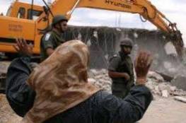 القدس: الاحتلال يهدم مبنى قيد الانشاء تابع لمدرسة في مخيم شعفاط