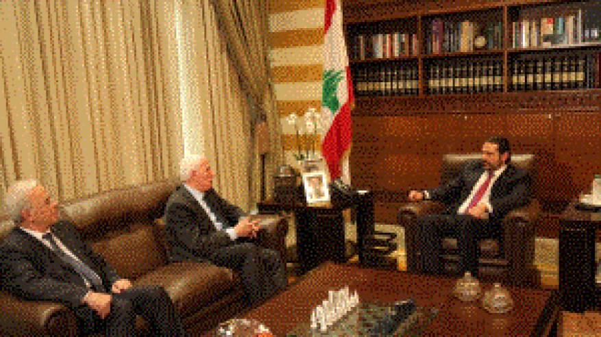 الاحمد يلتقي رئيس الوزراء اللبناني سعد الحريري