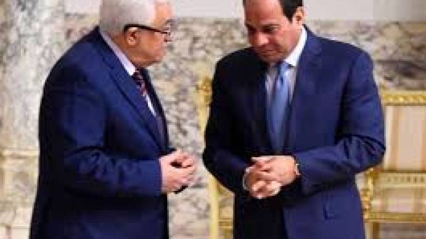 الرئيس يدين الهجمات الإرهابية غرب العريش ويعزي نظيره المصري