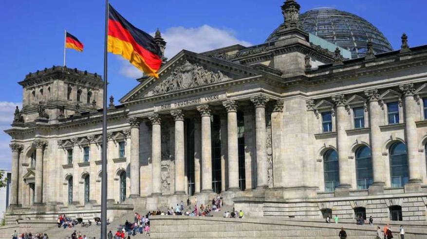 البرلمان الألماني يصوّت على مشروع قرار يؤكد على التمسك بحل الدولتين