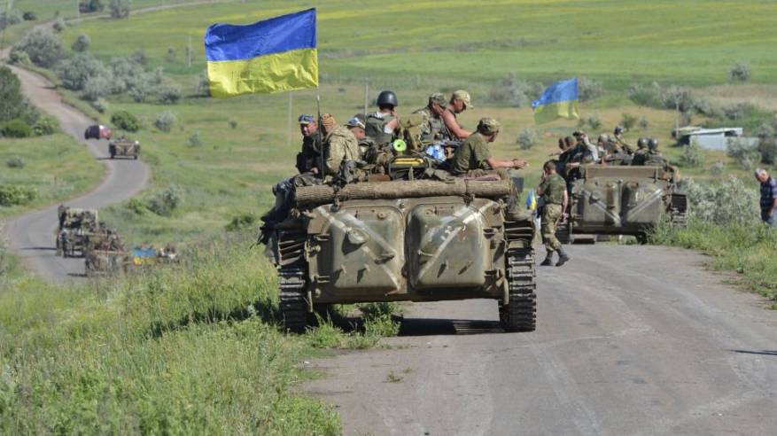 مناورات عسكرية أوكرانية تحاكي ضرب شبه جزيرة القرم الروسية (فيديو)