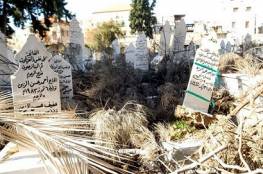 فلسطينيو مخيم عين الحلوة: نريد قبراً لا قصراً