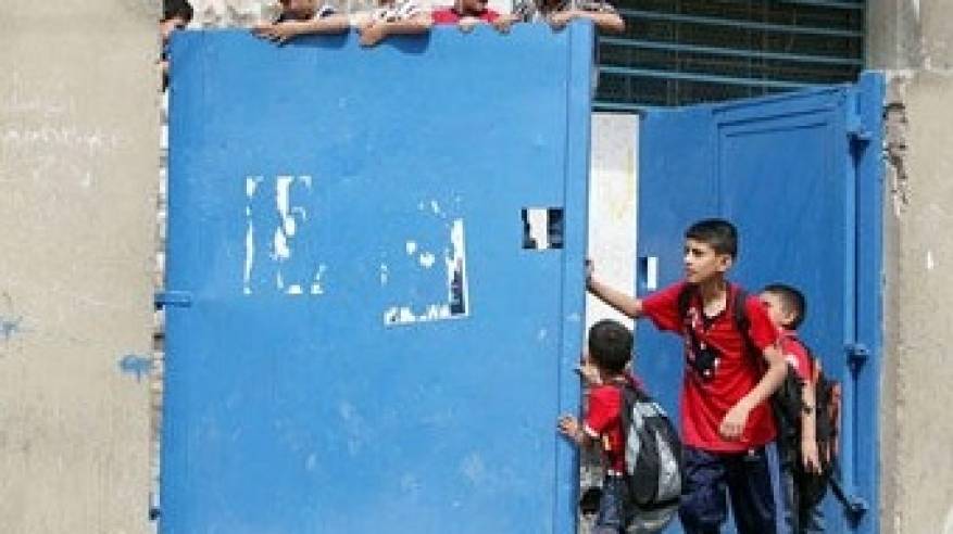مدارس 'الأونروا' في لبنان تنظم وقفات تضامنية مع شعبنا