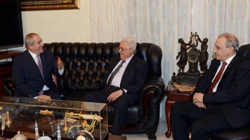الرئيس يلتقي وزير الخارجية الأردني