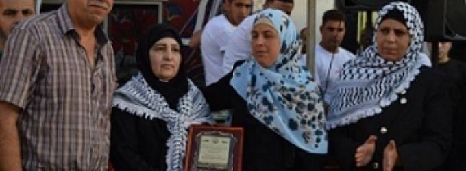 مخيم قلنديا: تكريم 330 من عائلات شهداء محافظة القدس في مهرجان "خنساء القدس"